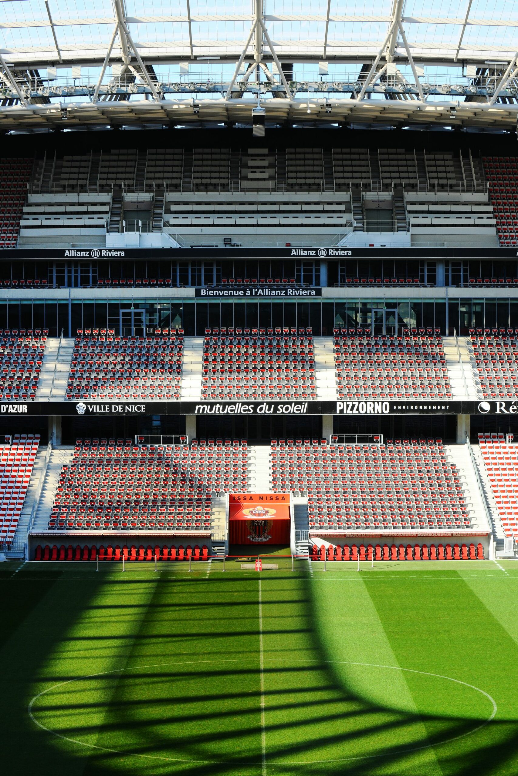 © Photos : FA Reportagephotos.fr, Allianz Riviera - Architecte du stade  Wilmotte & Associes SA
